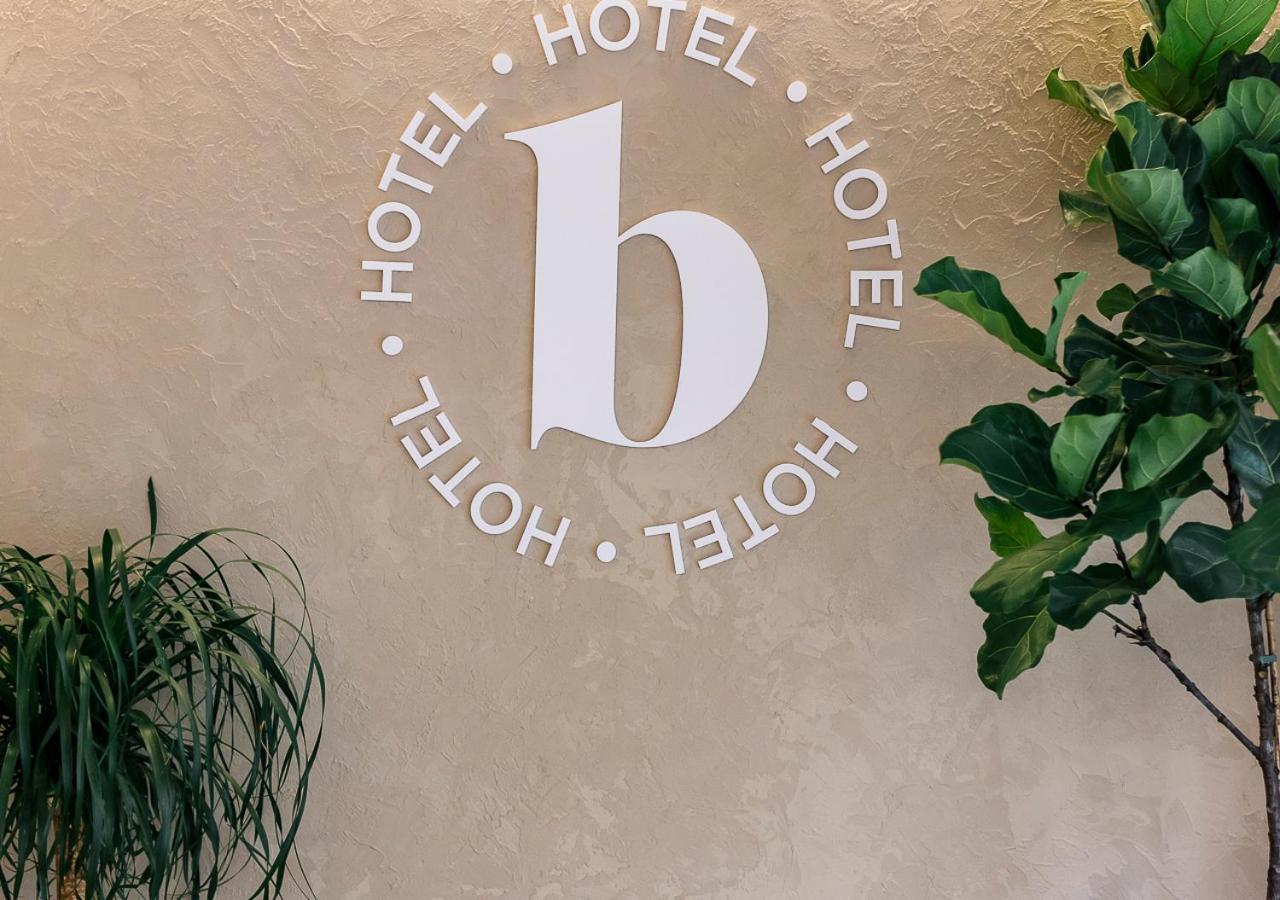 Hotel Burlada Bagian luar foto